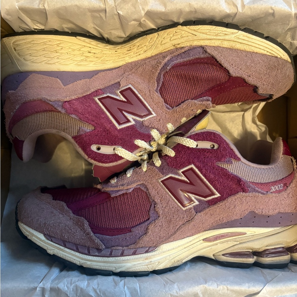 New Balance 2002R Protection Pack Pink